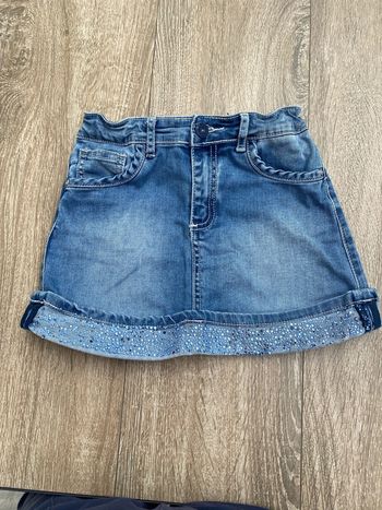 Jupe en jean avec strass