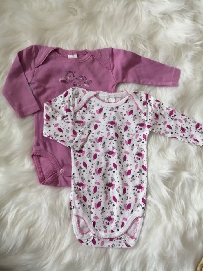 2 bodies 6 mois - photo numéro 6