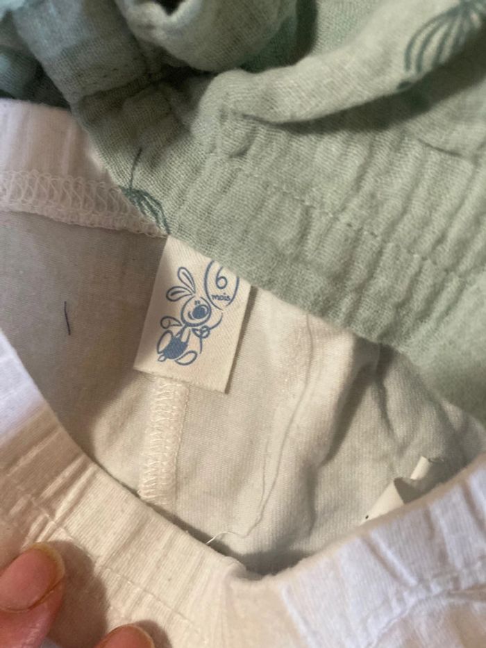 Robe + legging bébé 6 mois – gaze de coton verte et coton blanc - photo numéro 4