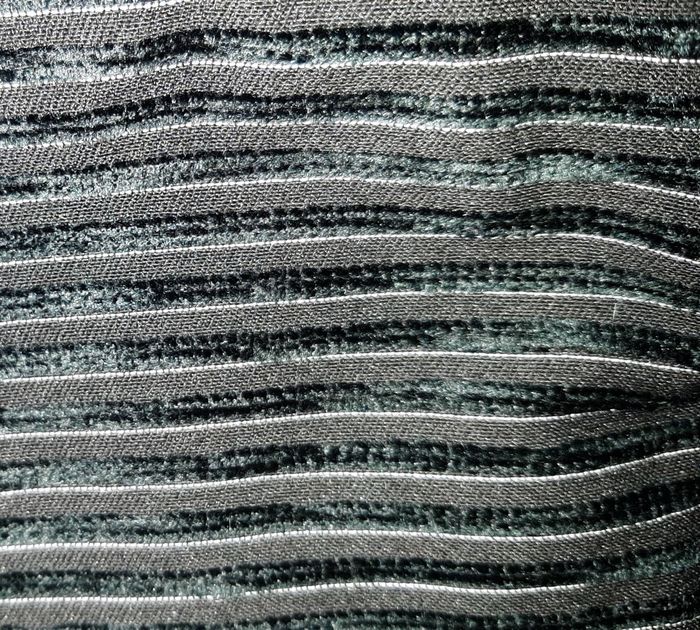 Robe noire bretelle façon cache coeur - photo numéro 7