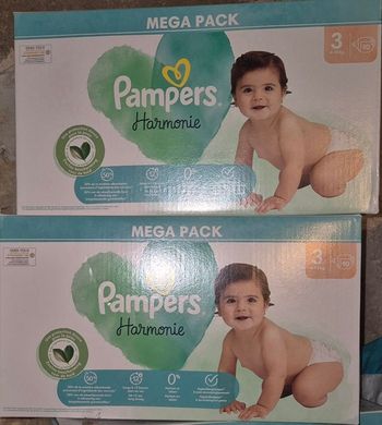 Couches pampers taille 3 harmonie 180couches