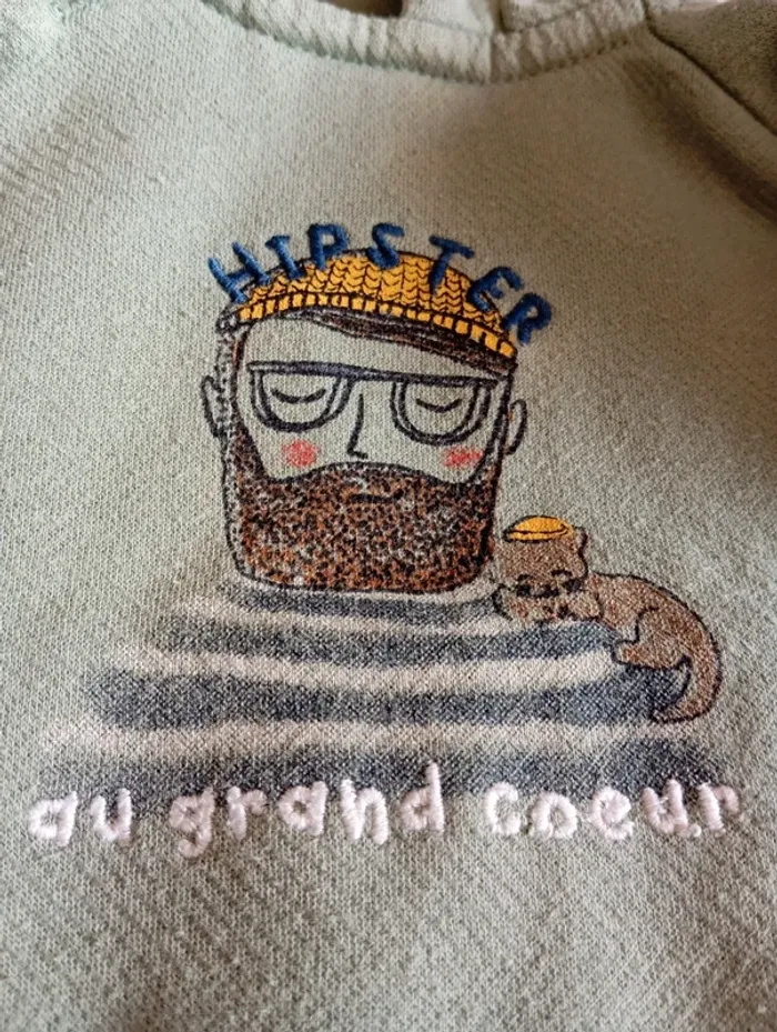 Sweat a capuche 6 mois - photo numéro 2