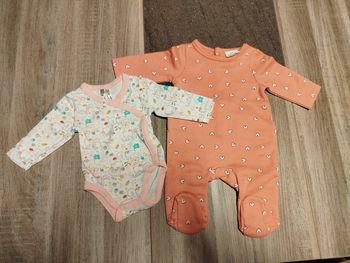 Lot body et pyjama naissance