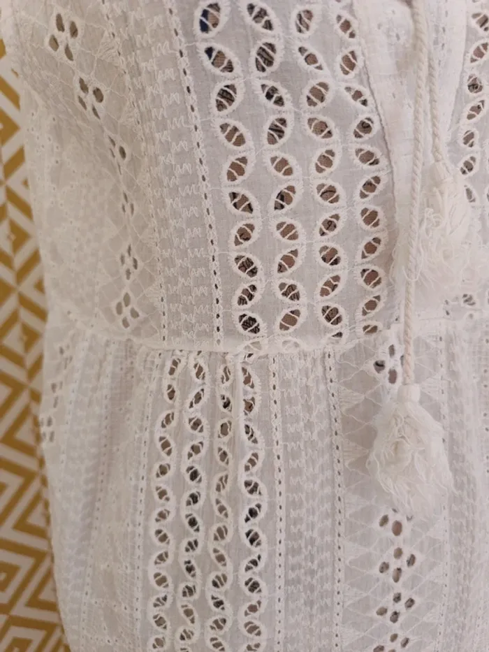 Haut dentelle blanc - photo numéro 4