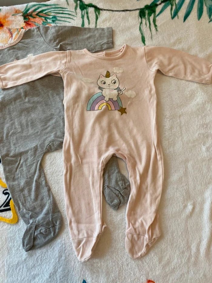 Lot de 3 pyjamas 12 mois - photo numéro 8