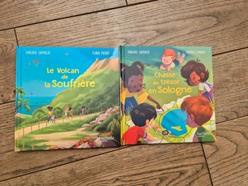 Lot de 2 petits livres