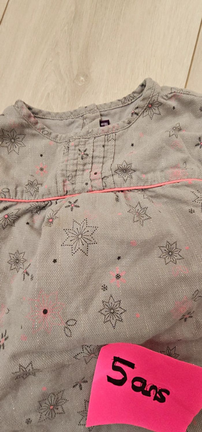 Jolie blouse Sergent Major 5 ans - photo numéro 2