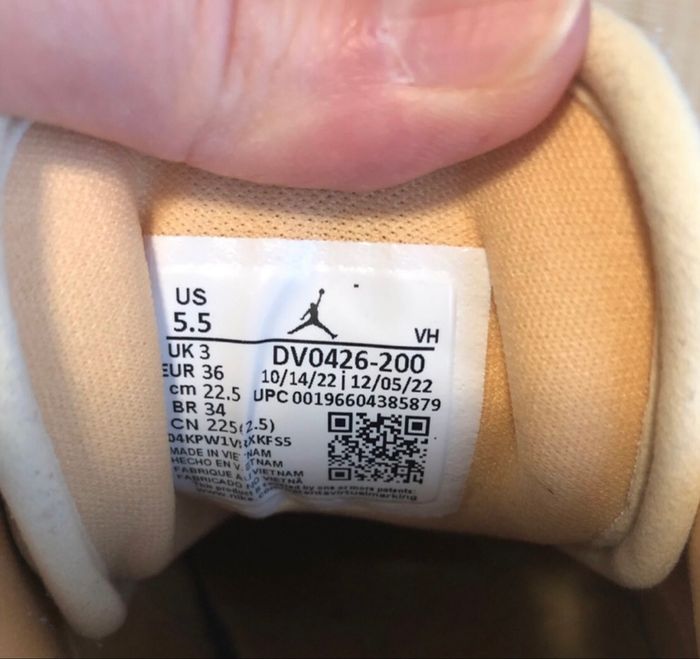 Baskets Air Jordan - pointure 36 - photo numéro 5