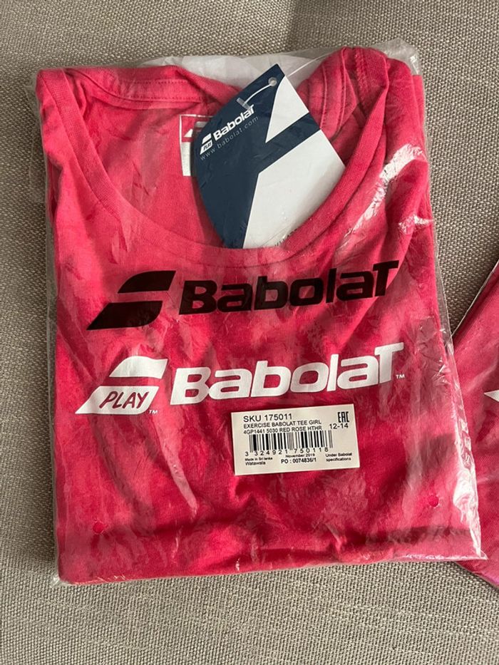 Lot de 2 tee shirt Babolat 12/14 ans - photo numéro 2