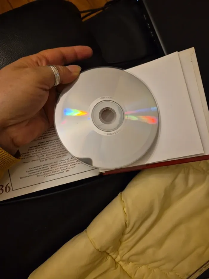 livre CD Yves Montand - photo numéro 7