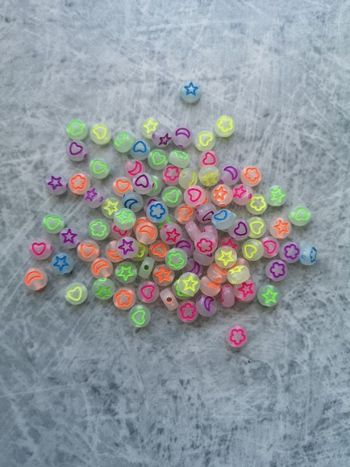 Perles symboles multicolor