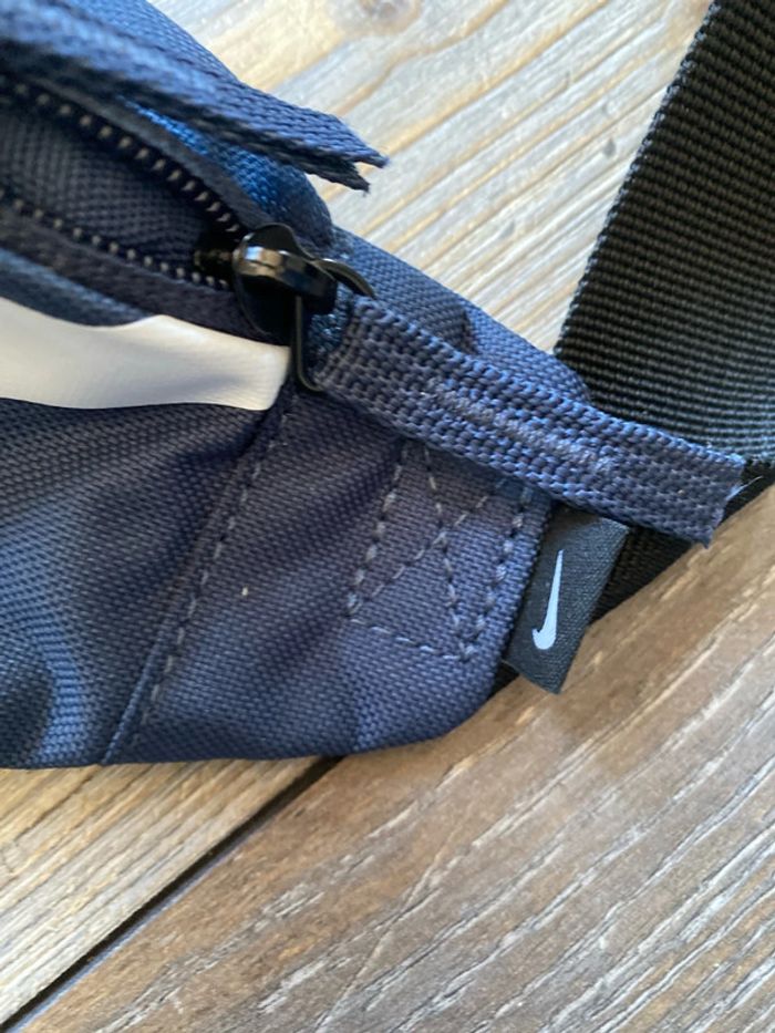 Sacoche, banane Nike bandoulière neuf bleu - photo numéro 2