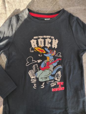 Tee-shirt manches longues dragon rock🐉 5 ans