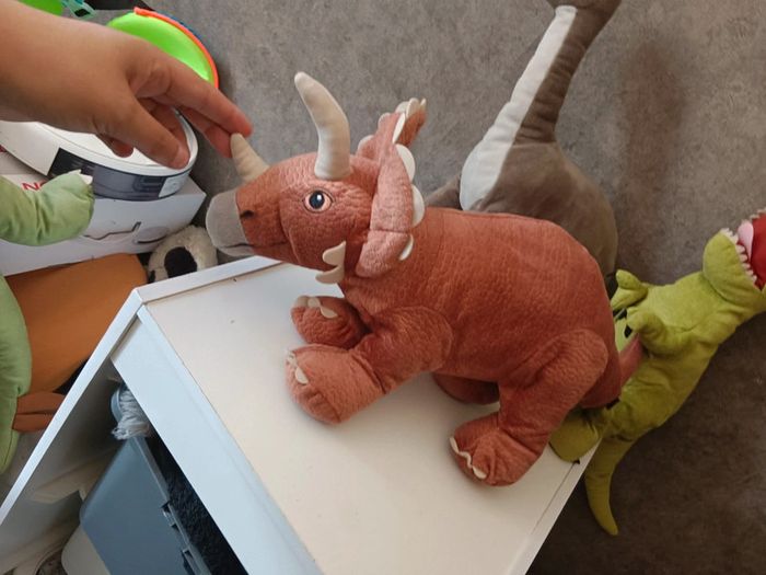Peluche dinosaure en lot - photo numéro 3