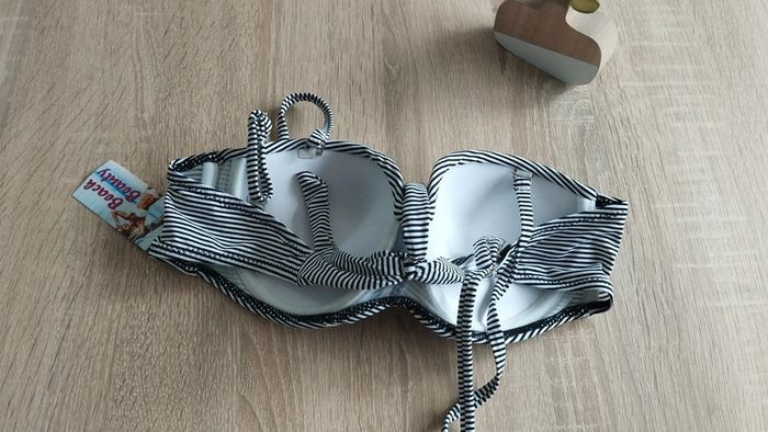 Maillot de bain neuf - photo numéro 3