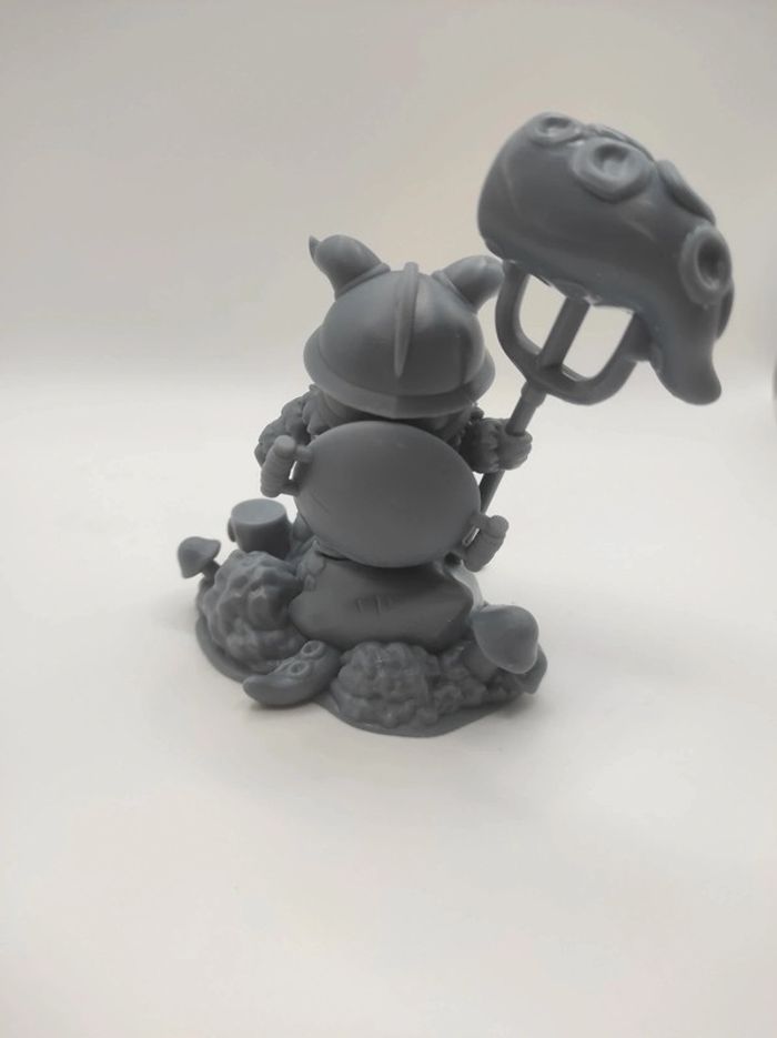 Figurine Senshi Dungeon Meshi chibi - photo numéro 3