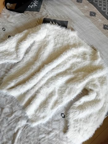 Pull blanc