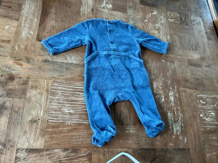 Lot pyjamas velours 3 mois Kiabi - photo numéro 3