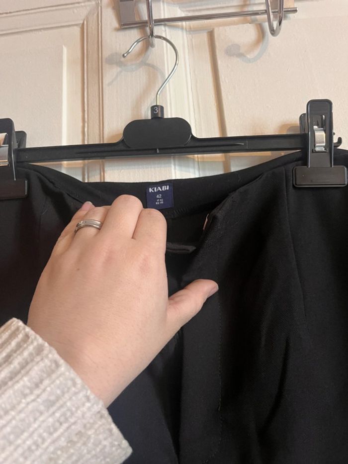 Short taille haute noir chic taille 42 kiabi - photo numéro 2