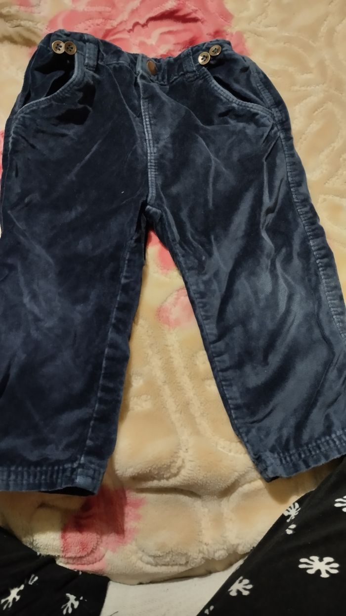 Lot de pantalon s garçon 18mois - photo numéro 4