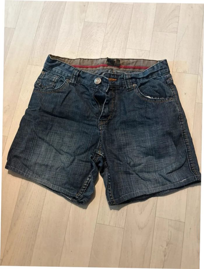 Short en jean bleu foncé 14 ans