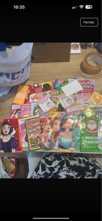 Lot de 28 masques visage 