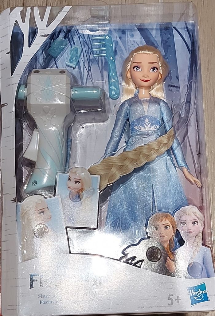 Elsa reine des neiges mannequin coiffure Hasbro Beebs