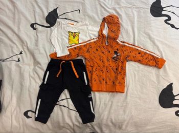 Ensemble survêtement 12M 75cm