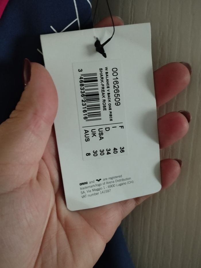 Maillot de bain arena taille 36 neuf étiqueté - photo numéro 3