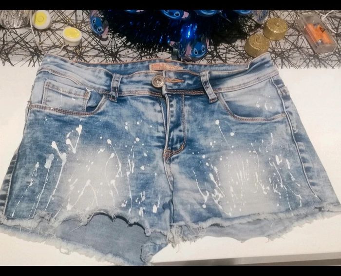 Mini short jeans T 40 🩳 - photo numéro 3