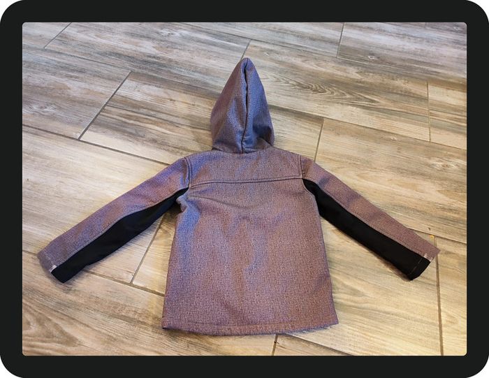 Veste capuche gris noir orange La Halle sport Taille 4 ans - photo numéro 5