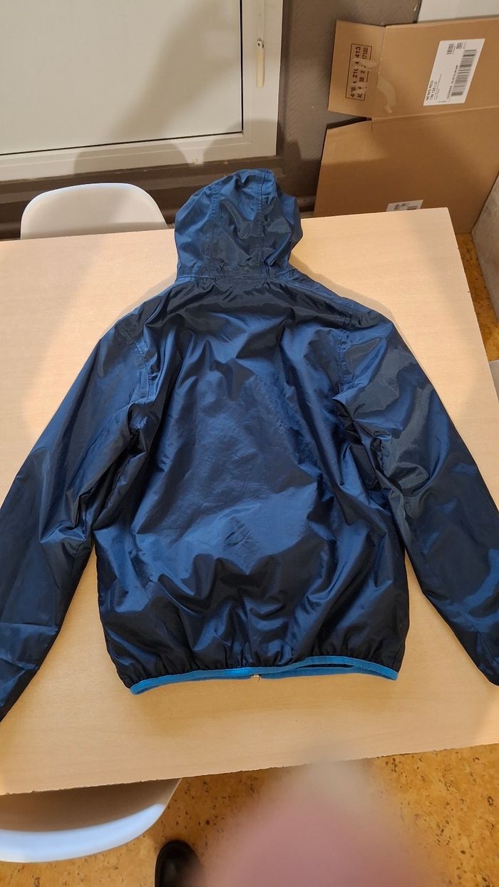 Blouson imperméable Decathlon enfant - photo numéro 2