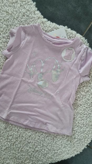 Tee shirt 3 / 4 ans mickey disney lilas neuf