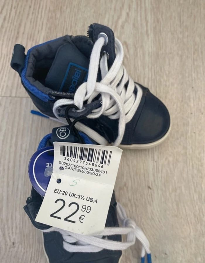 Chaussures montantes, marque Obaibi taille 20 neuve Zip sur le côté Okaidi - photo numéro 6