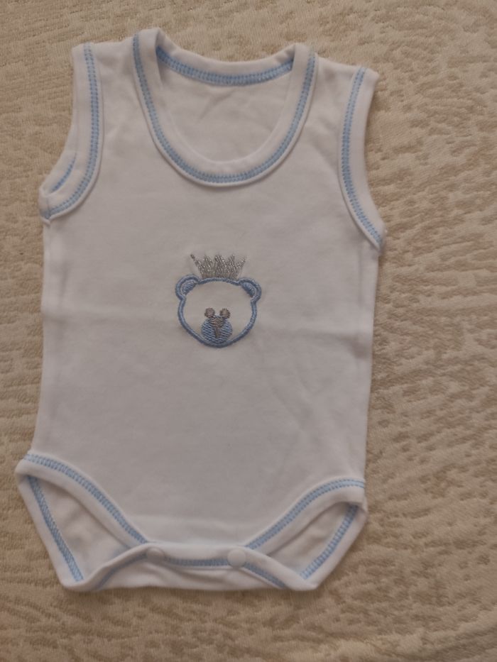 Ensemble 0M neuf jamais utilisé - photo numéro 4