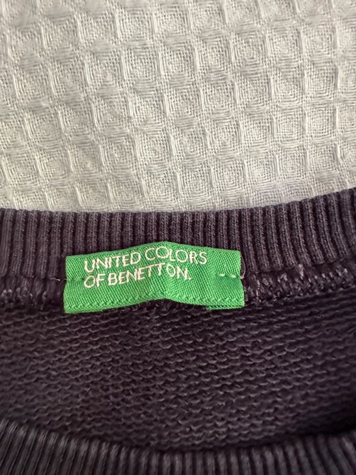 Pull United Colors of Benetton 6/7 ans en excellent état - photo numéro 3