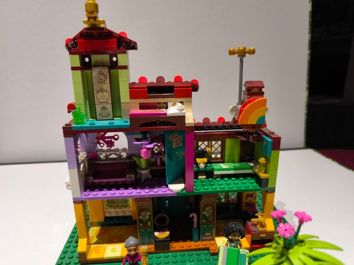 Lego maison madrigal - photo numéro 6