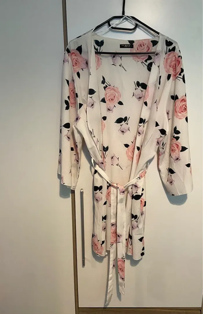 Veste kimono légère motif fleuri - photo numéro 3
