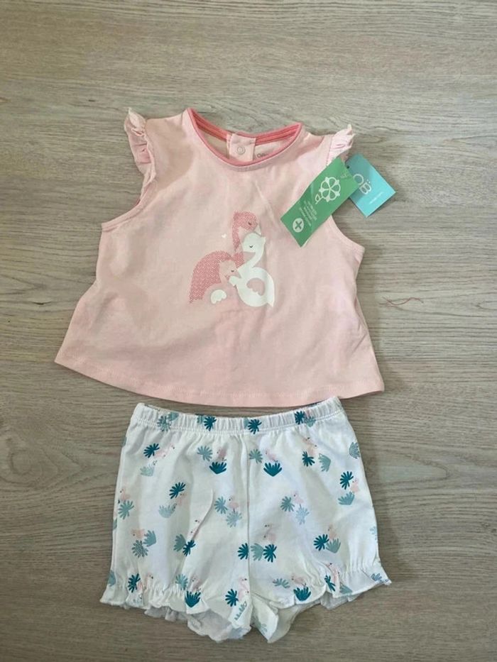 Ensemble, T-shirt tunique et son short Obaibi Neuf taille 6 mois
