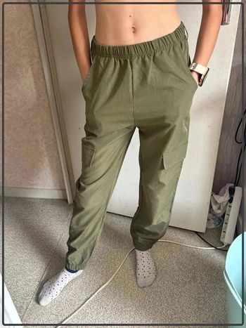 Pantalon cargo taille 12ans marque shein *