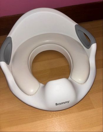 Réhausseur toilette bébé