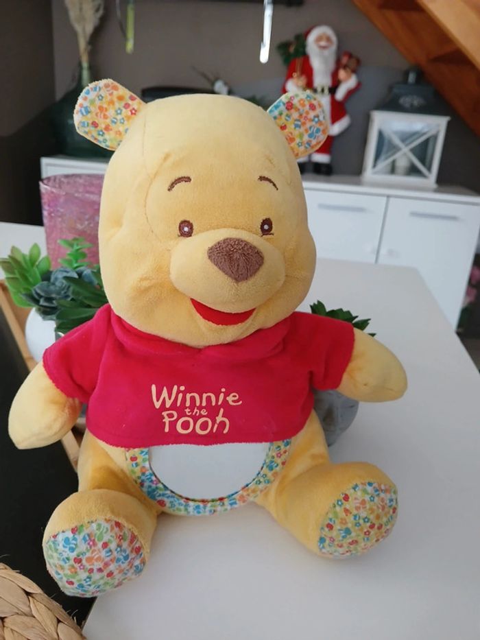 Péluche Disney Winnie l'ourson 🌿💝 - photo numéro 4