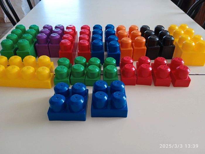 Lot 38 briques Mega Blocks - photo numéro 3