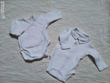 Bout'chou lot 2 bodies 00 mois prema