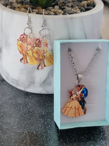 Collier et boucle d'oreilles la belle est la bête