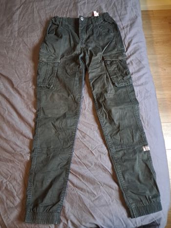 Pantalon cargo