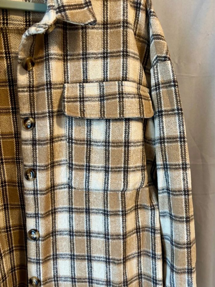 Sur chemise à carreaux - photo numéro 3