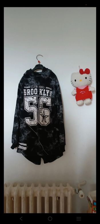 Vend pull garçon taille 14 ans