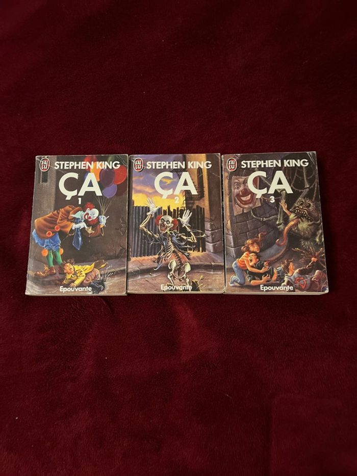 Coffret 3 livres de poche de Stephen King Ça et dvd blu ray - photo numéro 11
