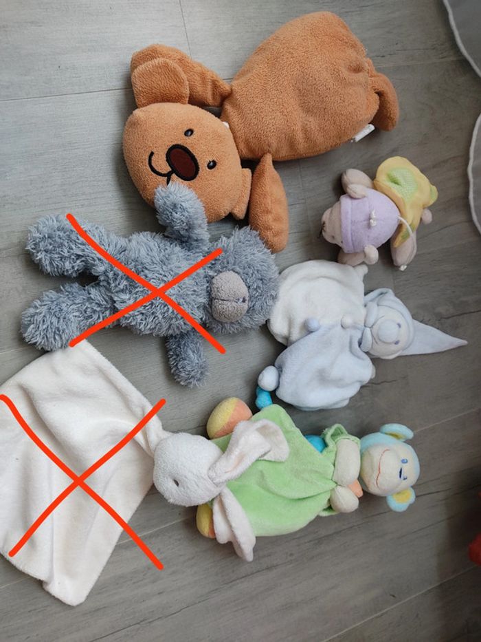 Gros lot de peluches - photo numéro 2